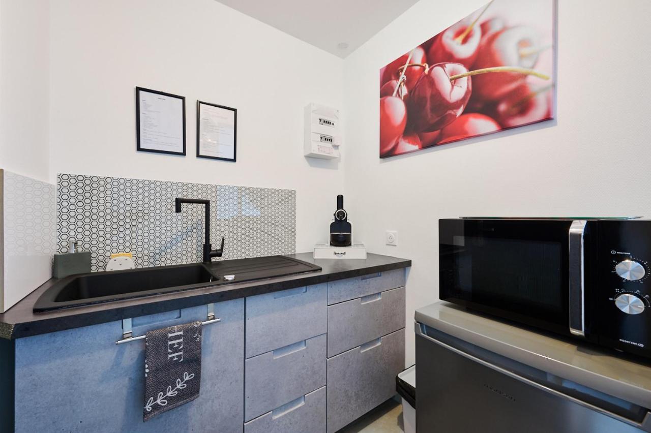 Les Pins De Talant , Au Calme En Rez De Jardin Apartment Exterior photo